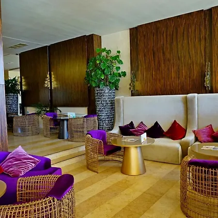 Apartment Gt Royal Beach